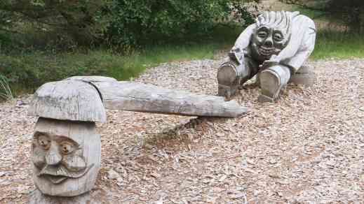 Fanö Waldspielplatz Weitsprung