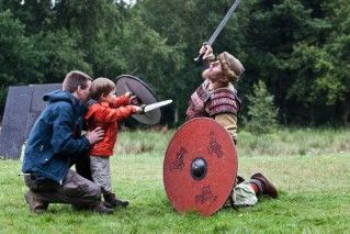 Schwertkampf-Ausbildung bei den Wikingern