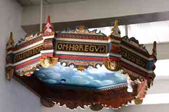 oberer Teil der Kanzel von Sönderho auf Fanö Ansicht von links