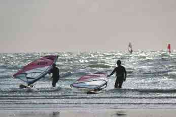 Surfen auf Fanö Windsurfer Feierabend